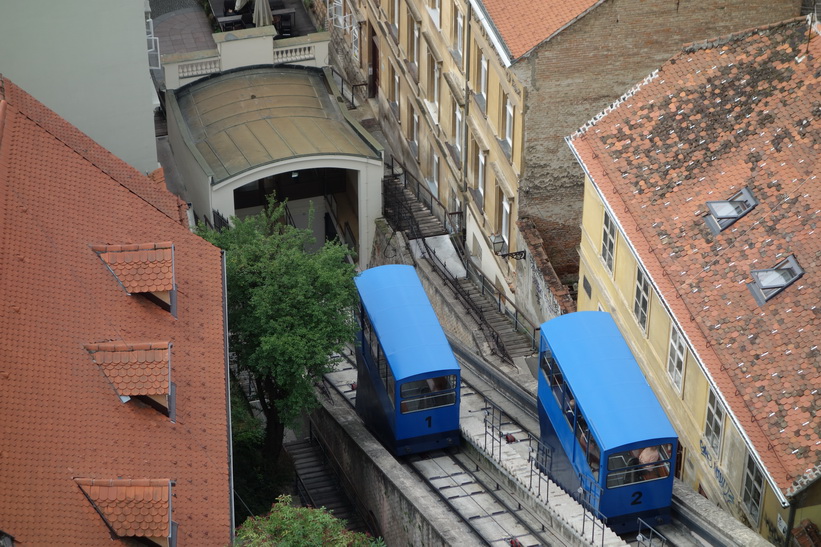 Linbanan vid Lotrščaktornet.