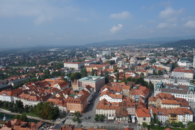 Utsikten över Ljubljana från slottets torn, Ljubljana Castle, Ljubljana.