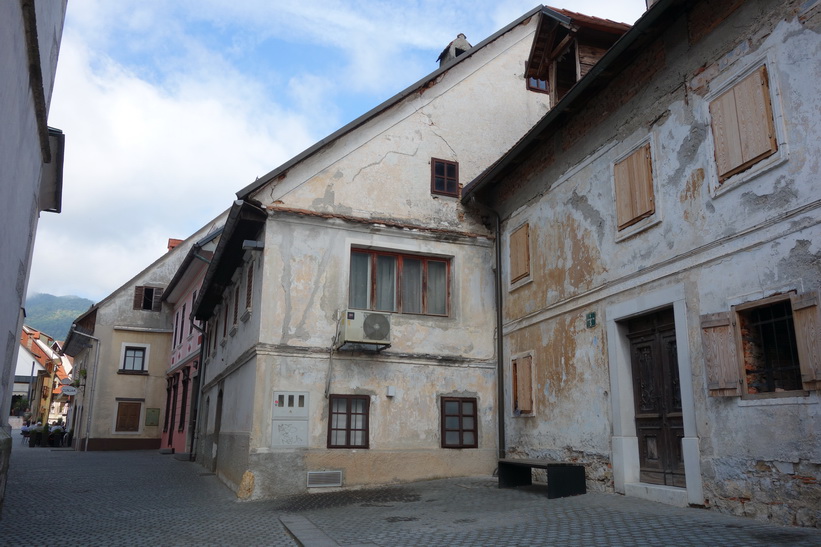 Vackra medeltida Škofja Loka.