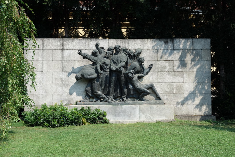 Monument i centrala Zagreb.