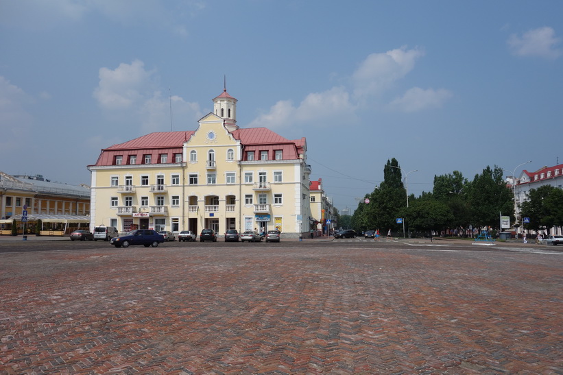 Torget (Krasna) i Tjernihiv.