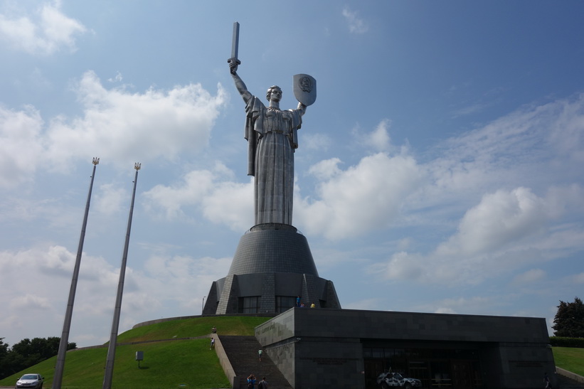 Moderlandsmonumentet, Kyiv.