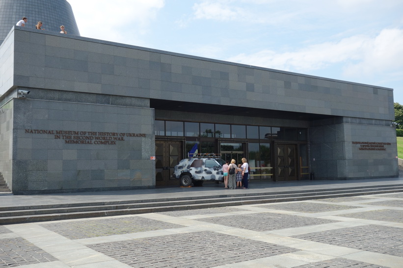 National museum of the history of Ukraine in the second world war, i anslutning till moderlandsmonumentet, Kyiv.