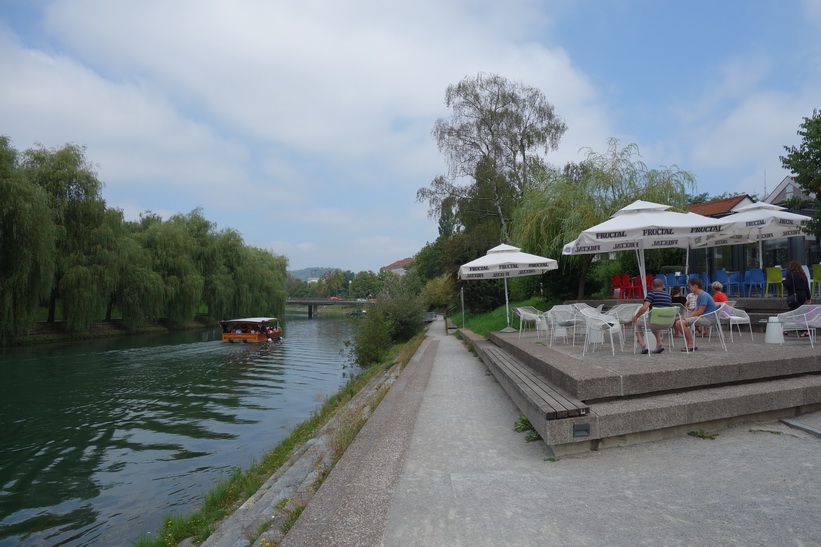 Floden Ljubljanica i centrala Ljubljana.