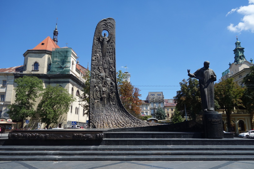 Statue of Taras Shevchenko, gamla staden i Lviv.