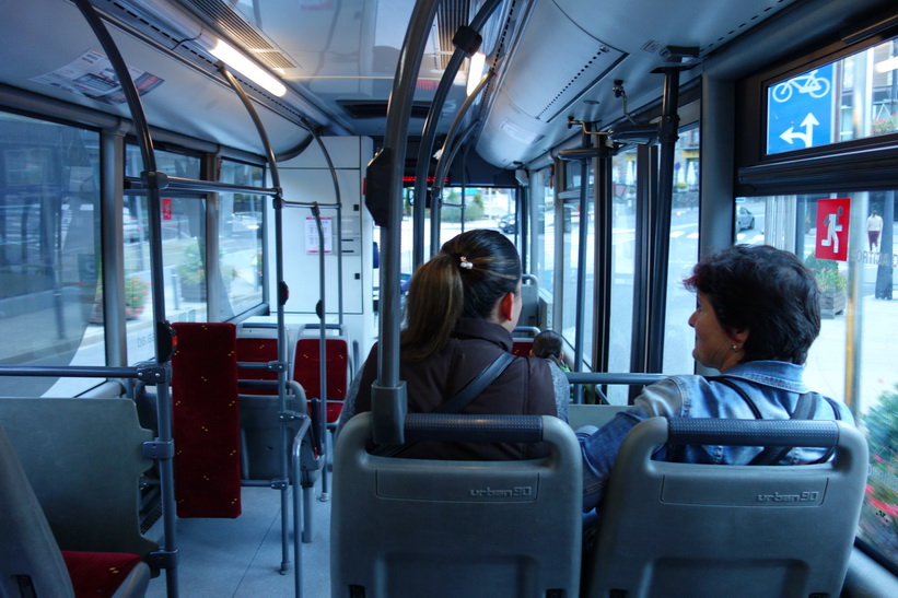 På buss L5 från Andorra la Vella till Arinsal.