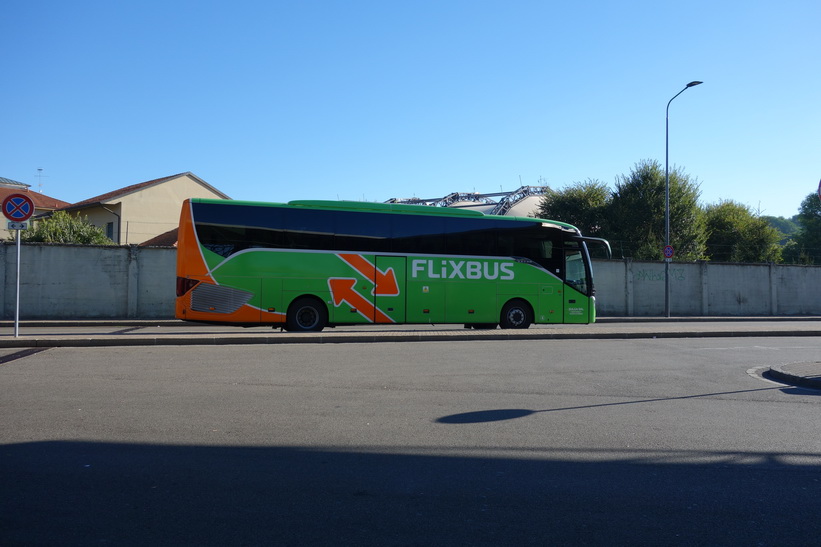 Det tyska bussbolaget Flixbus tog mig från Milano till Zürich på dryga fyra timmar.