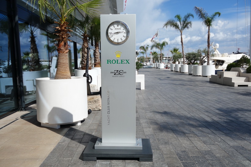 Rolex syns till på många ställen i Monaco.