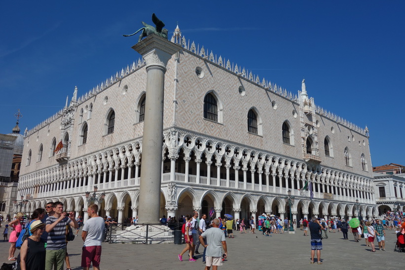 Column San Marco och Palazzo Ducale, Venedig.