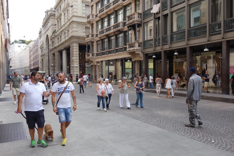 Gågatan Corso Vittorio Emanuele II, Milano.