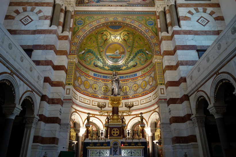 Basilique Notre-Dame de la Garde, Marseille.