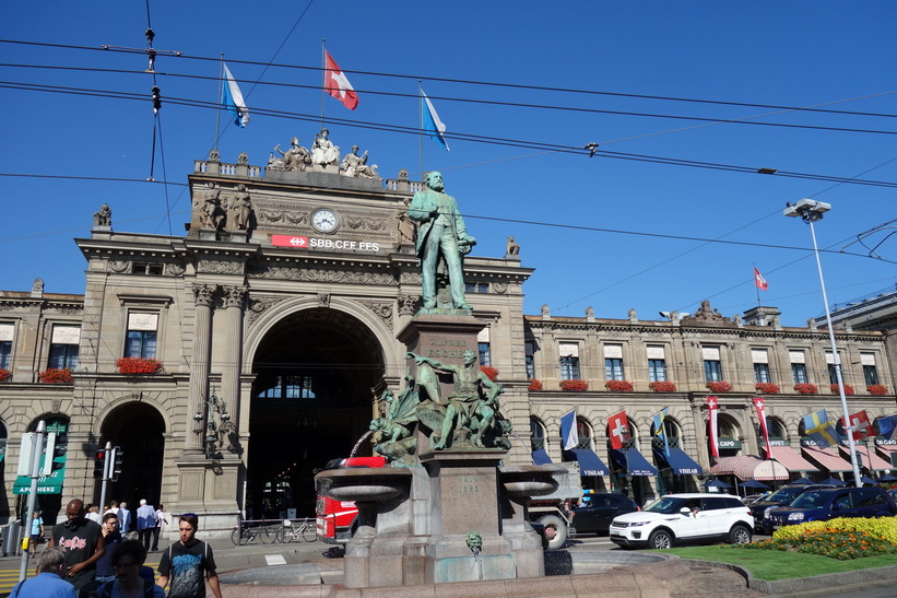 Hauptbahnhof, Zürich.