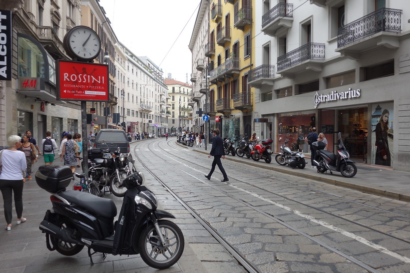 H&M har som vanligt bra läge på sina butiker, Milano.