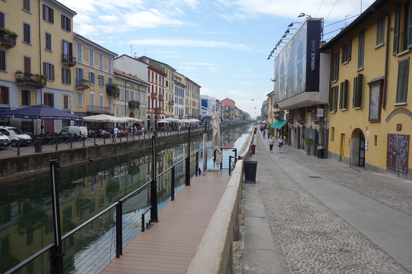 Mysiga stadsdelen Navigli, Milano.