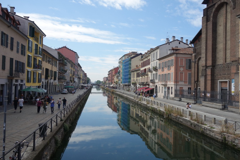 Mysiga stadsdelen Navigli, Milano.