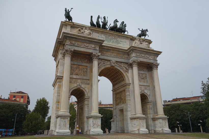 Vackra Arco della Pace, Milano.
