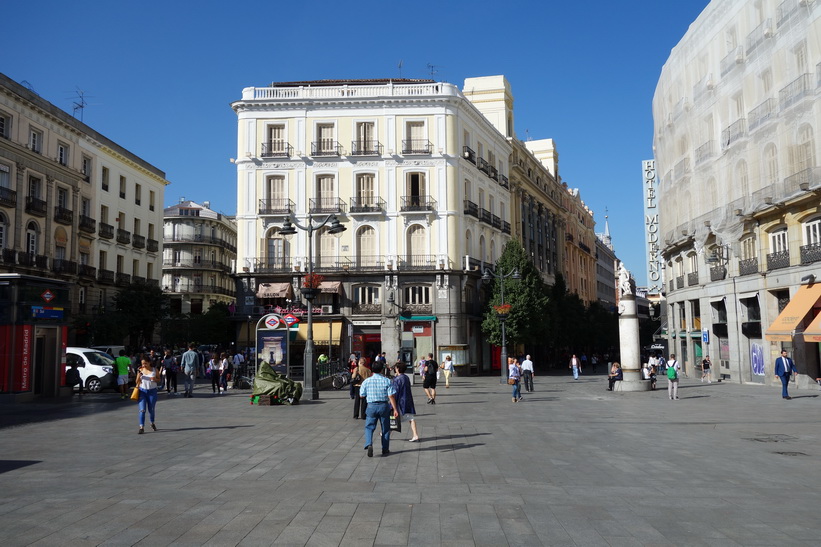 Plaza de la Puerta del Sol, Madrid.