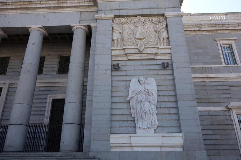 Catedral de Santa María la Real de la Almudena, Madrid.