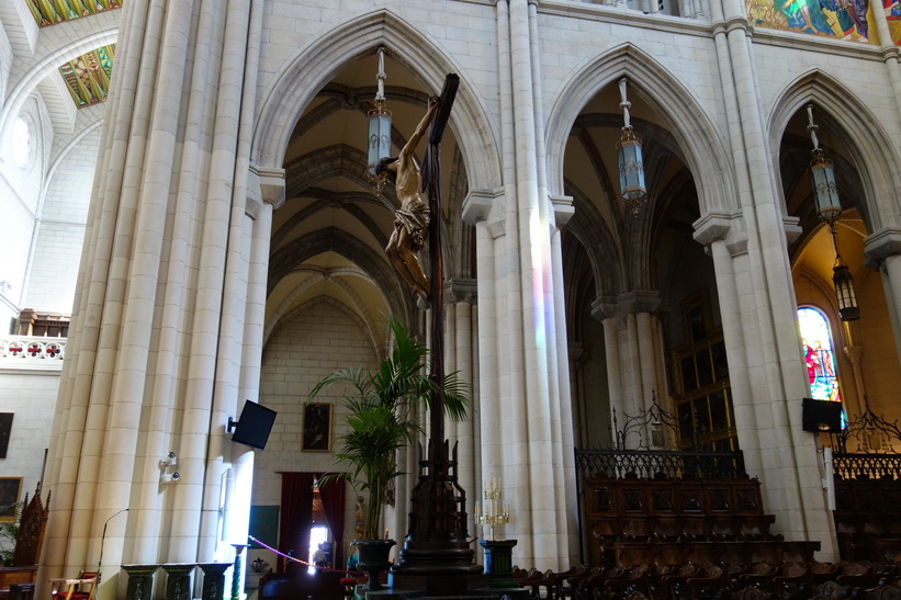 Catedral de Santa María la Real de la Almudena, Madrid.