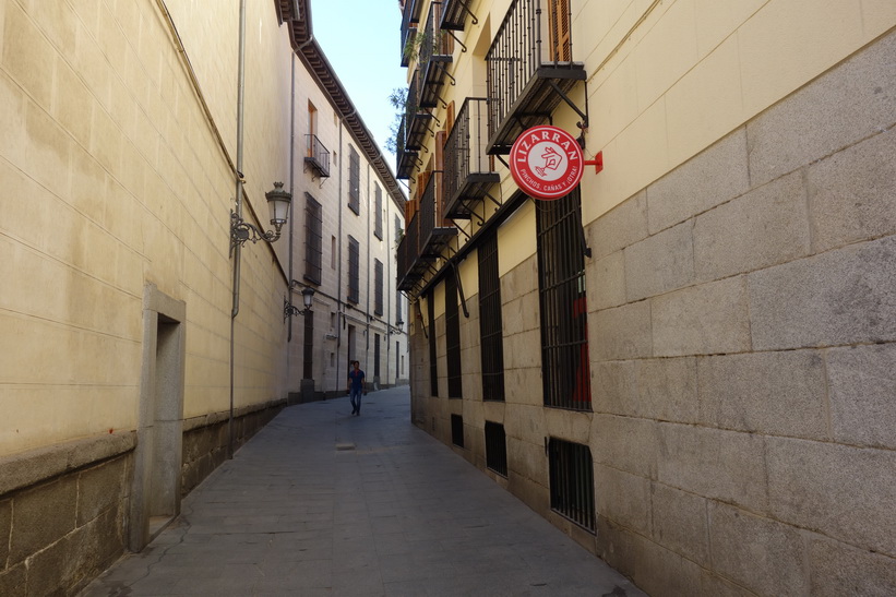 Gatuscen i centrala Madrid.