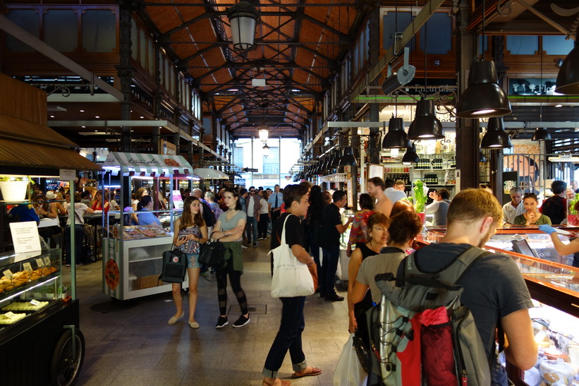 Mercado de San Miguel, Madrid.