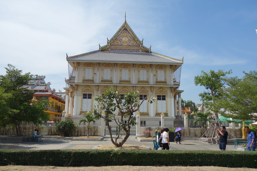 Mindre tempel vid Wat Sothorn Wararam Worawiharn, Chachoengsao.