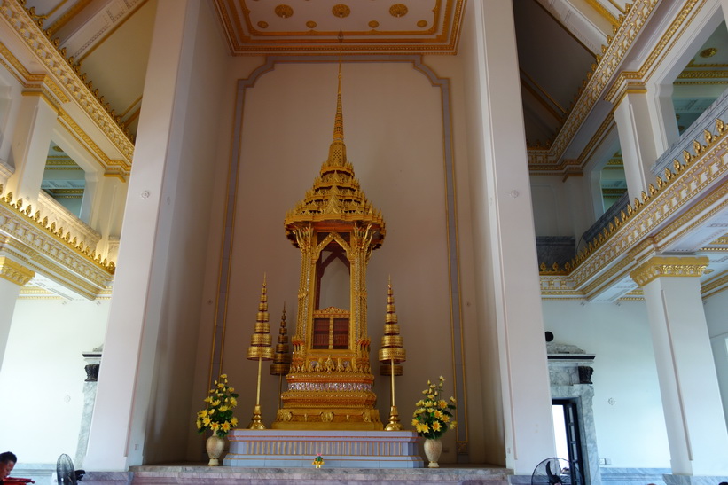 Inne i Wat Sothorn Wararam Worawiharn, Chachoengsao.