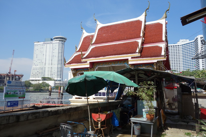 Wat Muang Kae Pier, Bangkok.