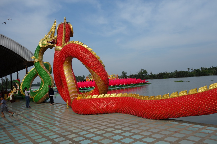 Wat Saman Rattanaram, Chachoengsao.