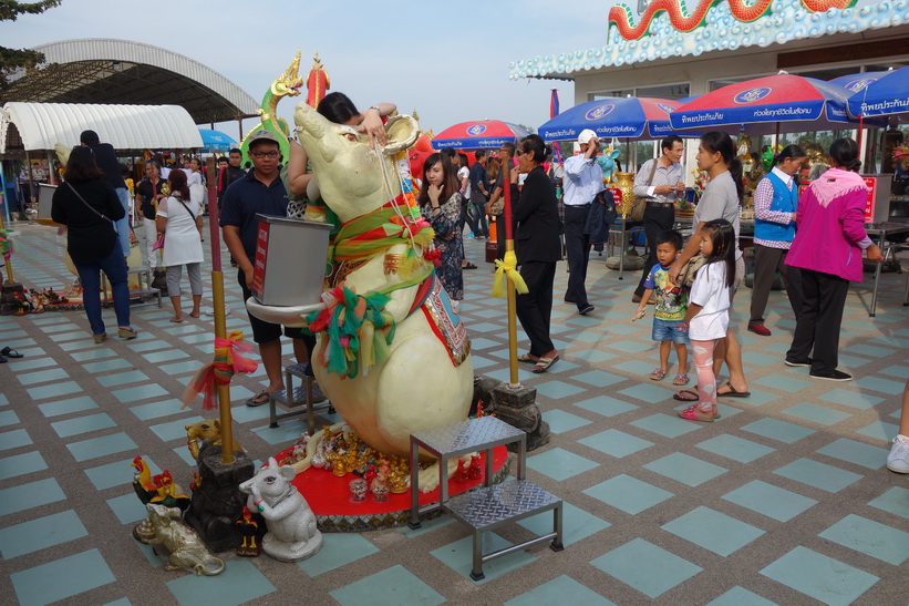 Wat Saman Rattanaram, Chachoengsao.