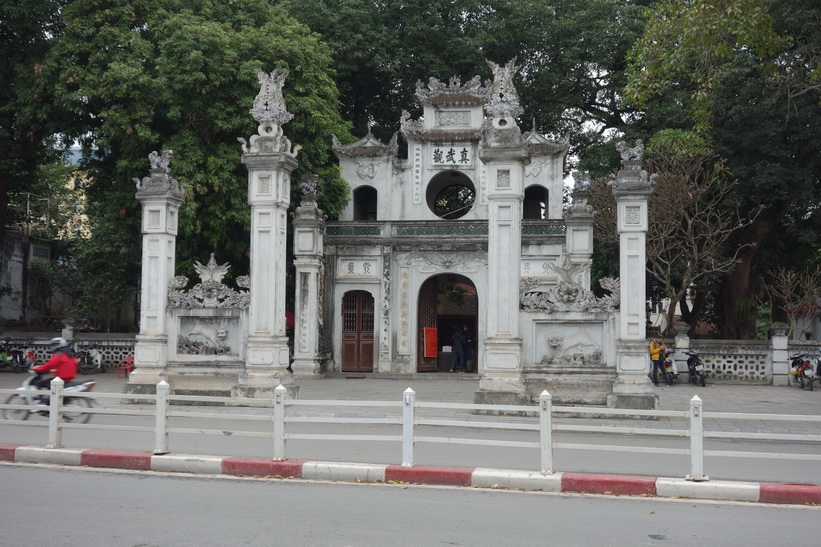 Quán Thánh Temple, Hanoi.