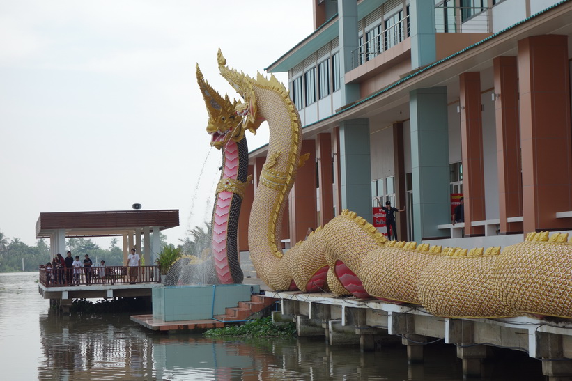 Wat Saman Rattanaram, Chachoengsao.