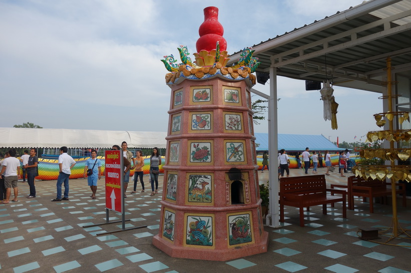 Wat Saman Rattanaram, Chachoengsao.