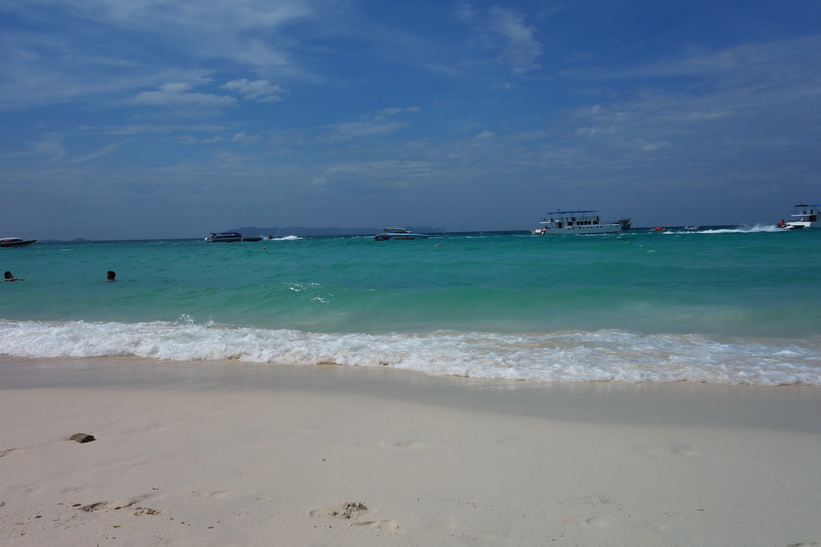 Tien Beach, Koh Larn.