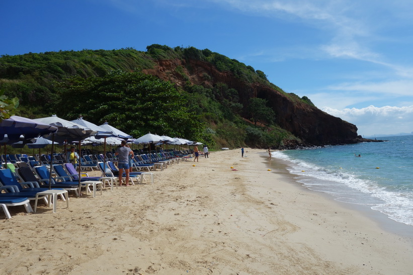 Nual Beach, Koh Larn.